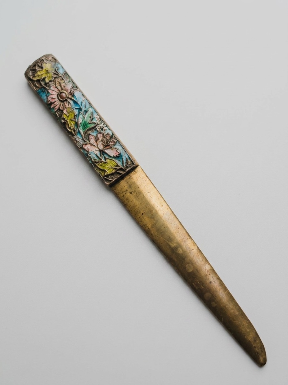 ⚜️ Vintage Chinese Brass-Toned Letter Opener w/ Floral Enamel inlay